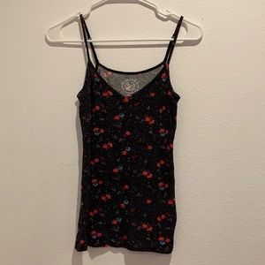 Black and red spaghetti strap shirt